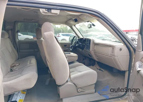 2004 Chevrolet Silverado 1500 Ls from USA, damaged, VIN 2GCEK19T941237177